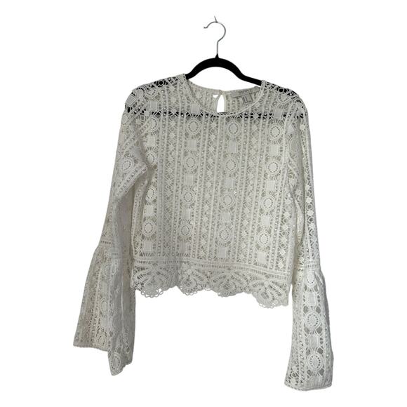 Forever 21 Cropped Top Size M Crochet Lace Overlay Off White Bell Sleeve Frayed - Picture 1 of 11